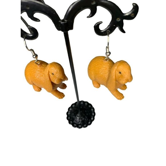 Brown Bunny Rabbit Plastic 1 3/4" Drop Dangle Pierced Hook Earrings - Picture 6 of 8